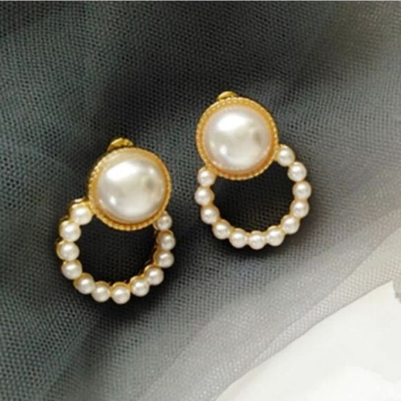 Gold white pearl earrings dainty casual or formal hoop stud small 💖2/$30 - Picture 10 of 14